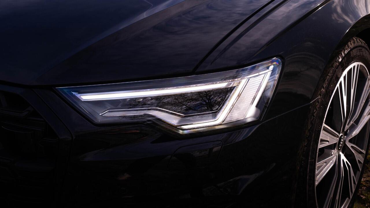 Audi A6 Avant 50 TFSI e 299 pk Quattro S Line Panodak, Trekhaak Matrix LED Koplampen, Shadow Look Plus, Adapt. Cruise Control