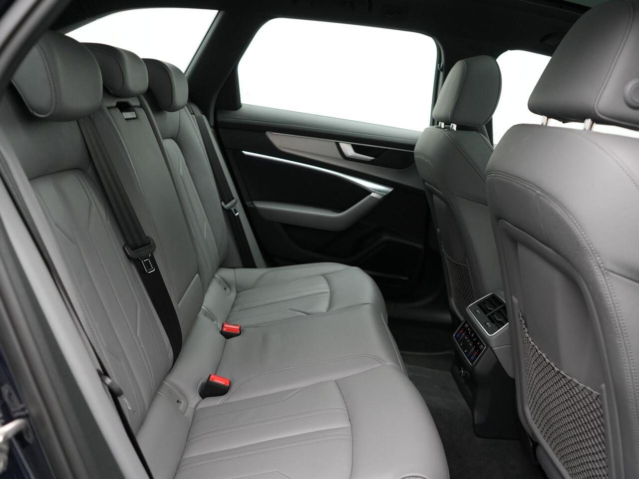 Audi A6 Avant 50 TFSI e quattro S Line Panodak Plug In Hybrid 300pk PHEV | Trekhaak | Head Up | Bang & Olufsen | Lederen Sportstoelen Verwarmd | Adaptive Cruise | Apple Carplay | Camera | Blis | Navigatie | Virtual | DAB |