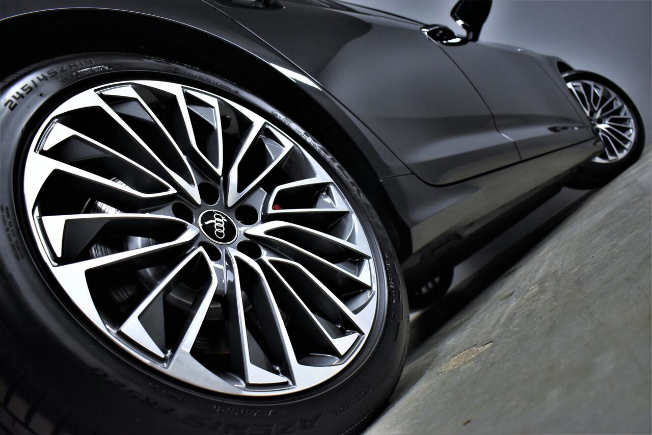 Audi A6 Avant 55 TFSIe 367 Quattro S-Line Competition 1e Eig. Dealer OH Virtual/Carplay/Camera/Keyless/Adap.cruise/Led/H.leer