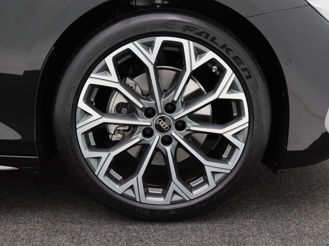 Audi A6 Avant Advanced edition 40 TFSI 204 PK Avant | 20 inch | Matrix Led | Elektrische stoelen | Bijrijdersscherm |