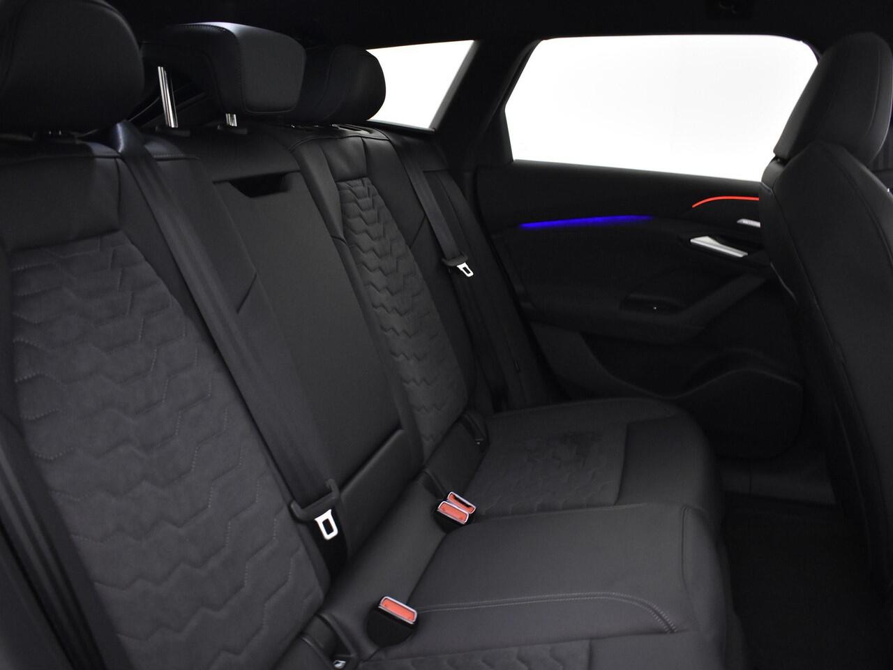 Audi A6 e-tron Avant S edition 83 kWh 286 PK · Tech Pro · 21" LM Velgen · Panorama-glasdak · Privacy glas · MEGA Sale