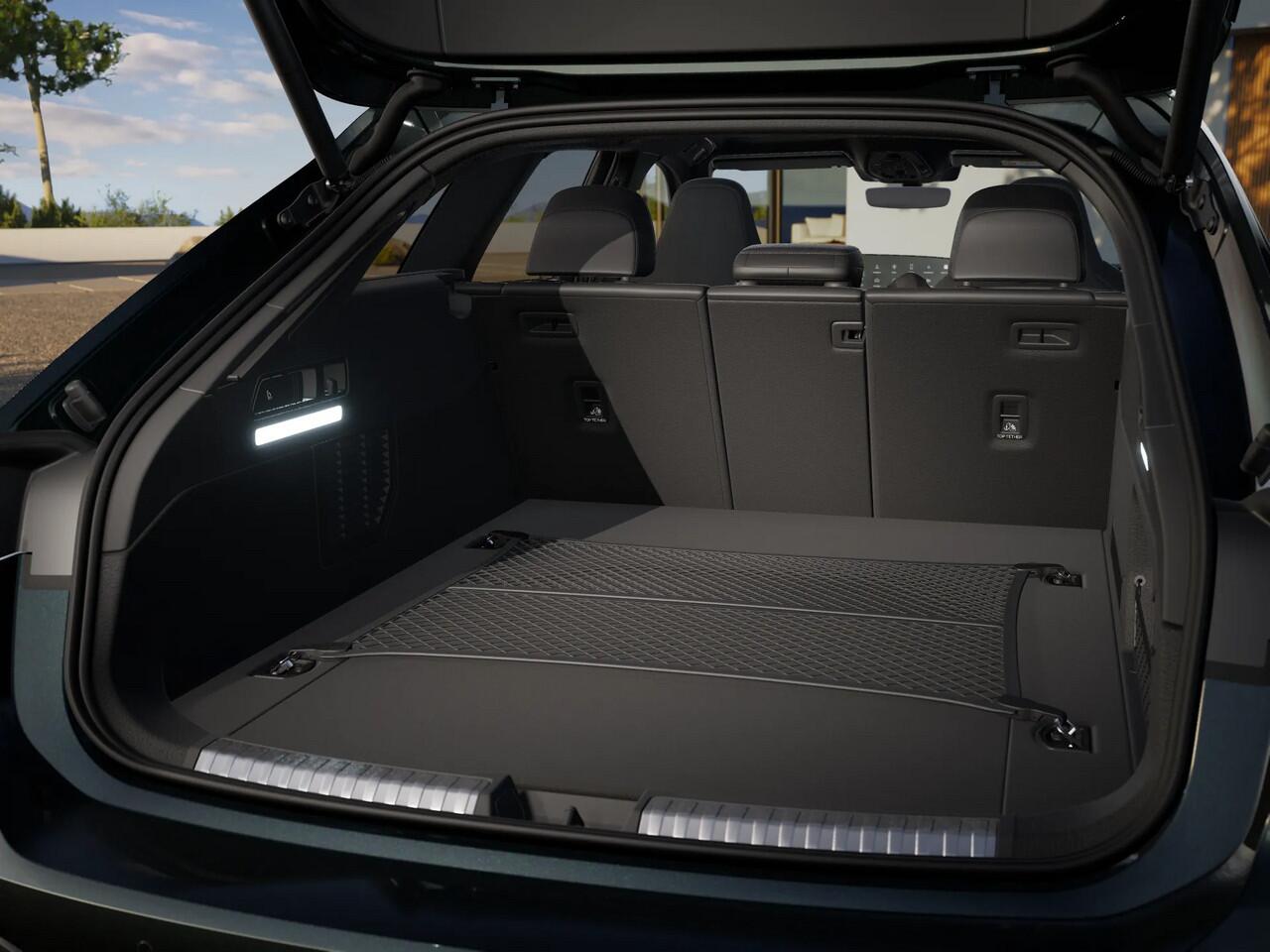 Audi A6 Avant E-Hybrid Quattro S Edition Competition, 21", pano, luchtv., tr.haak, OLED, B&O, luchtv., leder, carbon, 360 camera, memory, stl.ventilatie, HUD, privacy