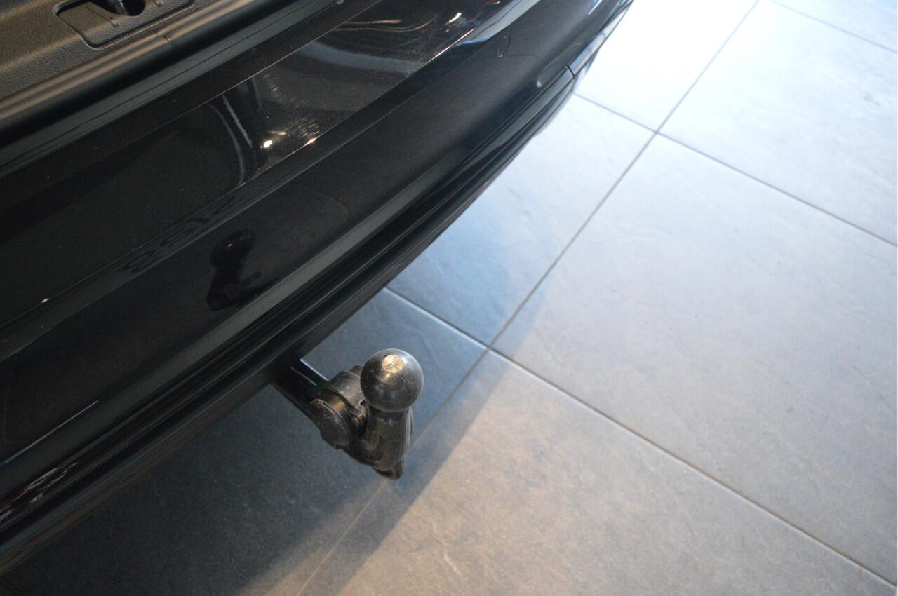 Audi A6 Avant 50 TFSI e quattro 3X S-LINE Black pano head up B&O !!