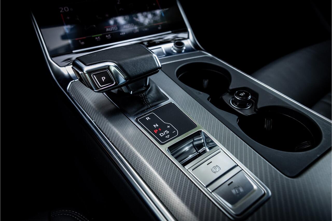 Audi A6 Avant 55 TFSI Quattro Sport Luchtvering Panorama ACC 20"