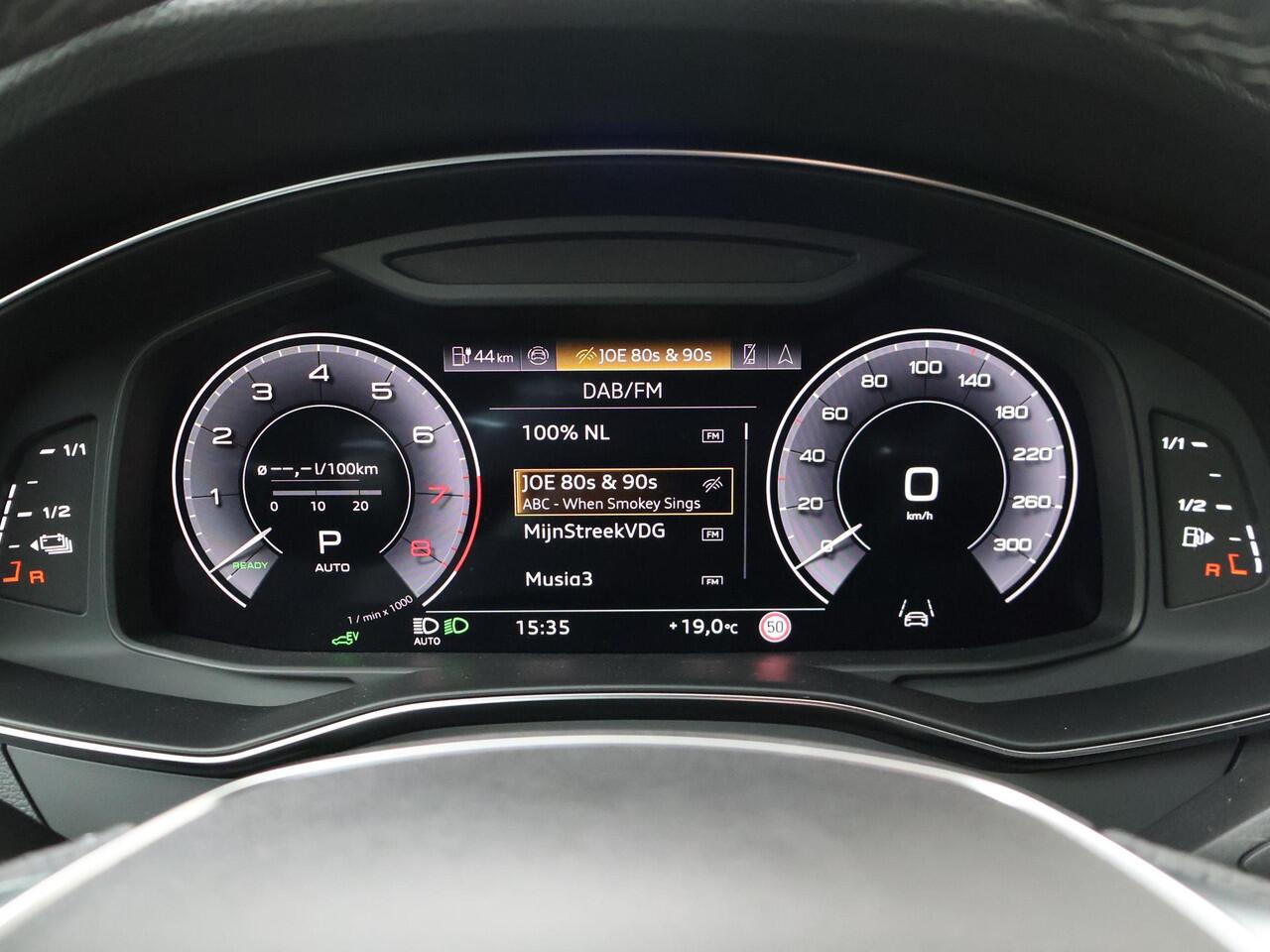 Audi A6 Avant 55 TFSI e quattro S edition | 367 PK | Elektrische kofferklep | Adaptive cruise control | Audi virtual cockpit plus |