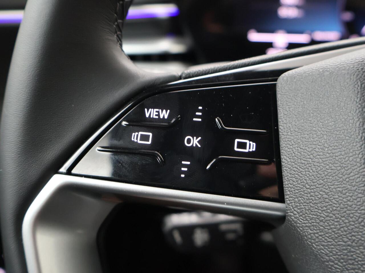 Audi A6 Avant S edition 40 TFSI 204 pk S-tronic | Privacy Glas | Sportstoelen leder | Adaptieve Cruise Control | Elektrisch verstelbare stoelen | 20" Lichtmetalen velgen |