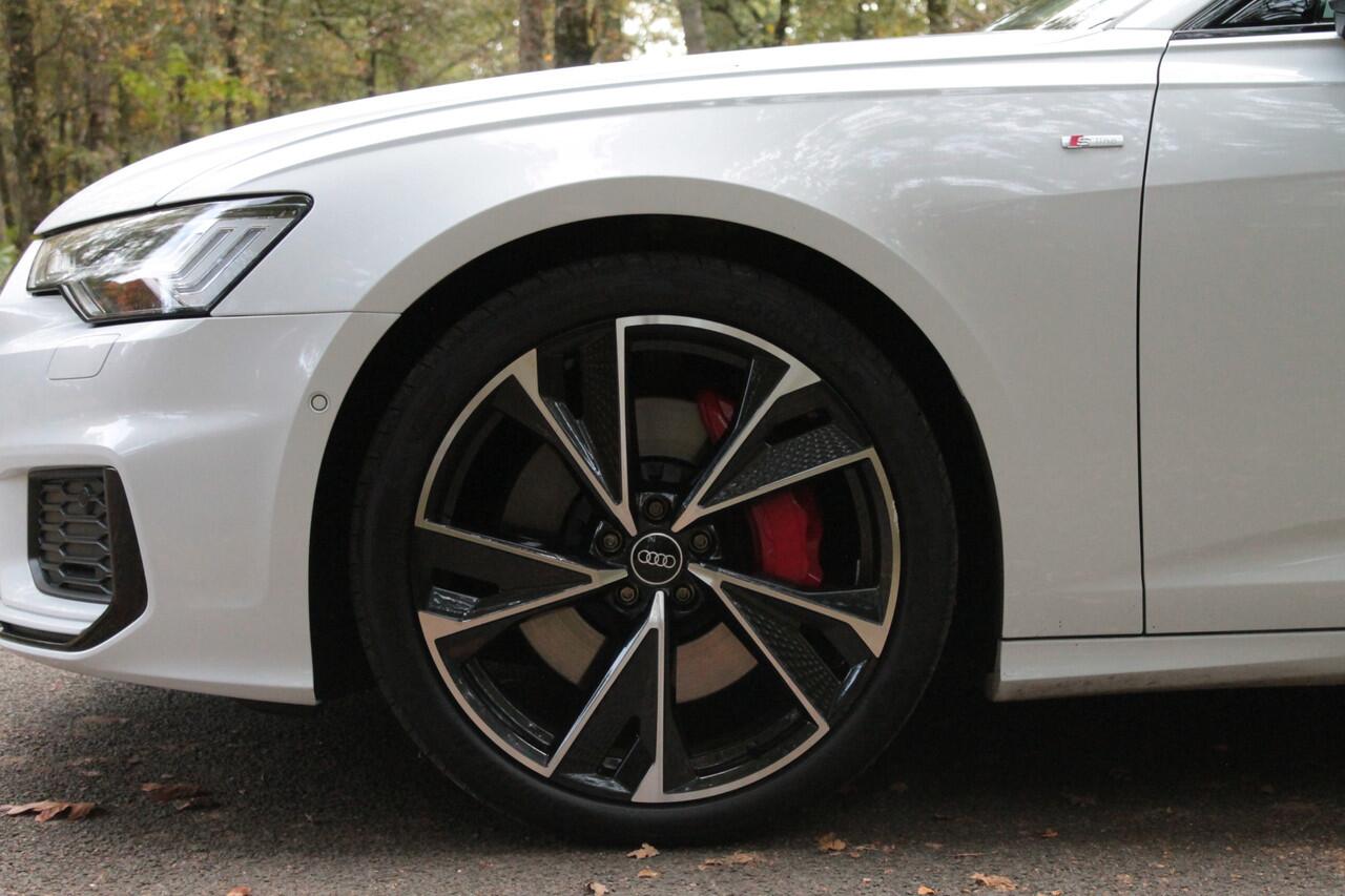 Audi A6 Avant 55 TFSI e quattro S-line Competition | Pano | Trekhaak | Memory