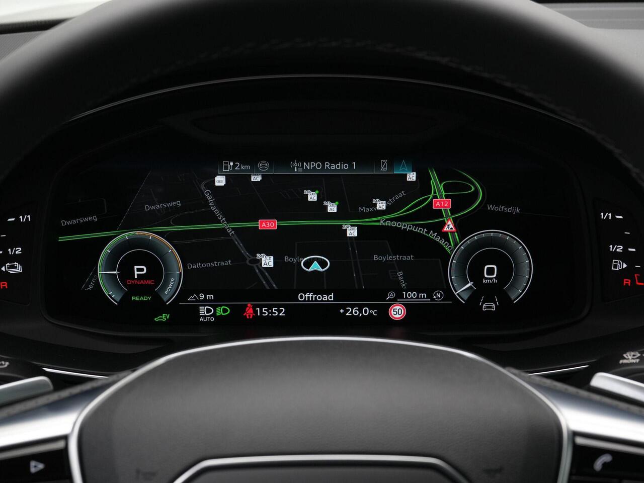 Audi A6 Avant 50 TFSI e 299 pk S-tronic quattro S edition Competition | Panoramadak | Trekhaak | Standkachel | Bang & Olufsen Sound | Zwart optiekpakket Plus | 21 inch