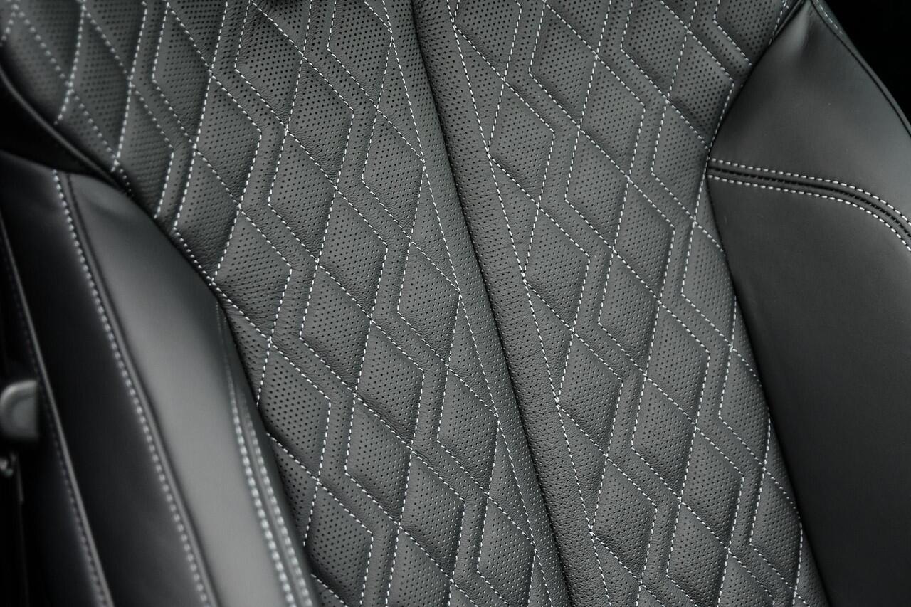 Audi A6 Avant 2.0 e-hybrid quattro S edition Competition 368 PK |Tech Pro|AWD Sturing|Trekhaak|B&O|