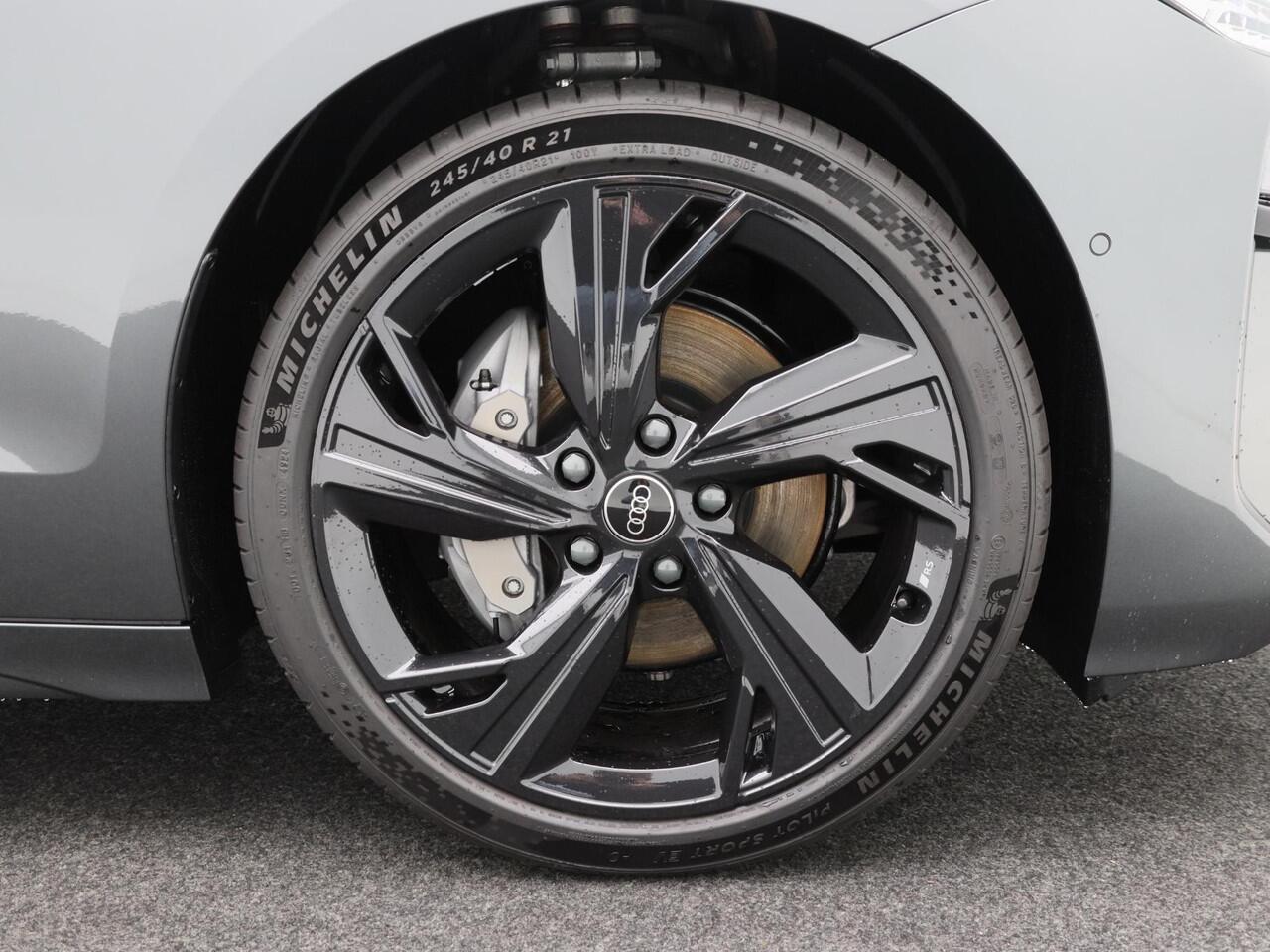 Audi A6 Avant e-tron Advanced edition | 100kWh | 367 PK | Elektrische aandrijving | Matrix Led | 20 inch | Leder interieur |