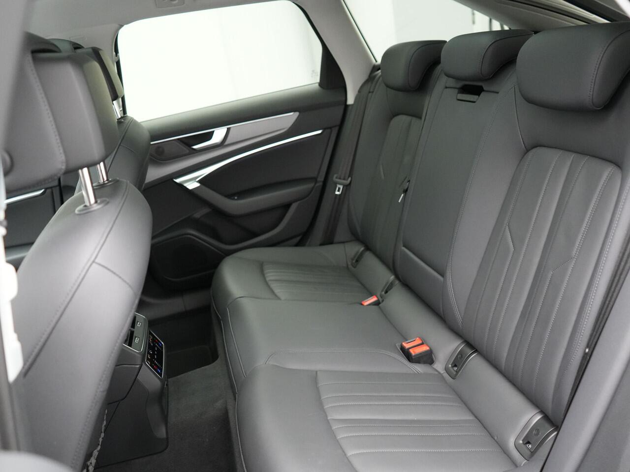 Audi A6 Avant 50 TFSI e quattro Plug in Hybrid 300pk PHEV | Panodak | Carplay | Adaptive Cruise | Lederen Stoelen & Memory | Virtual Cockpit | 20"L.M | Matrix LED | Shadow Line