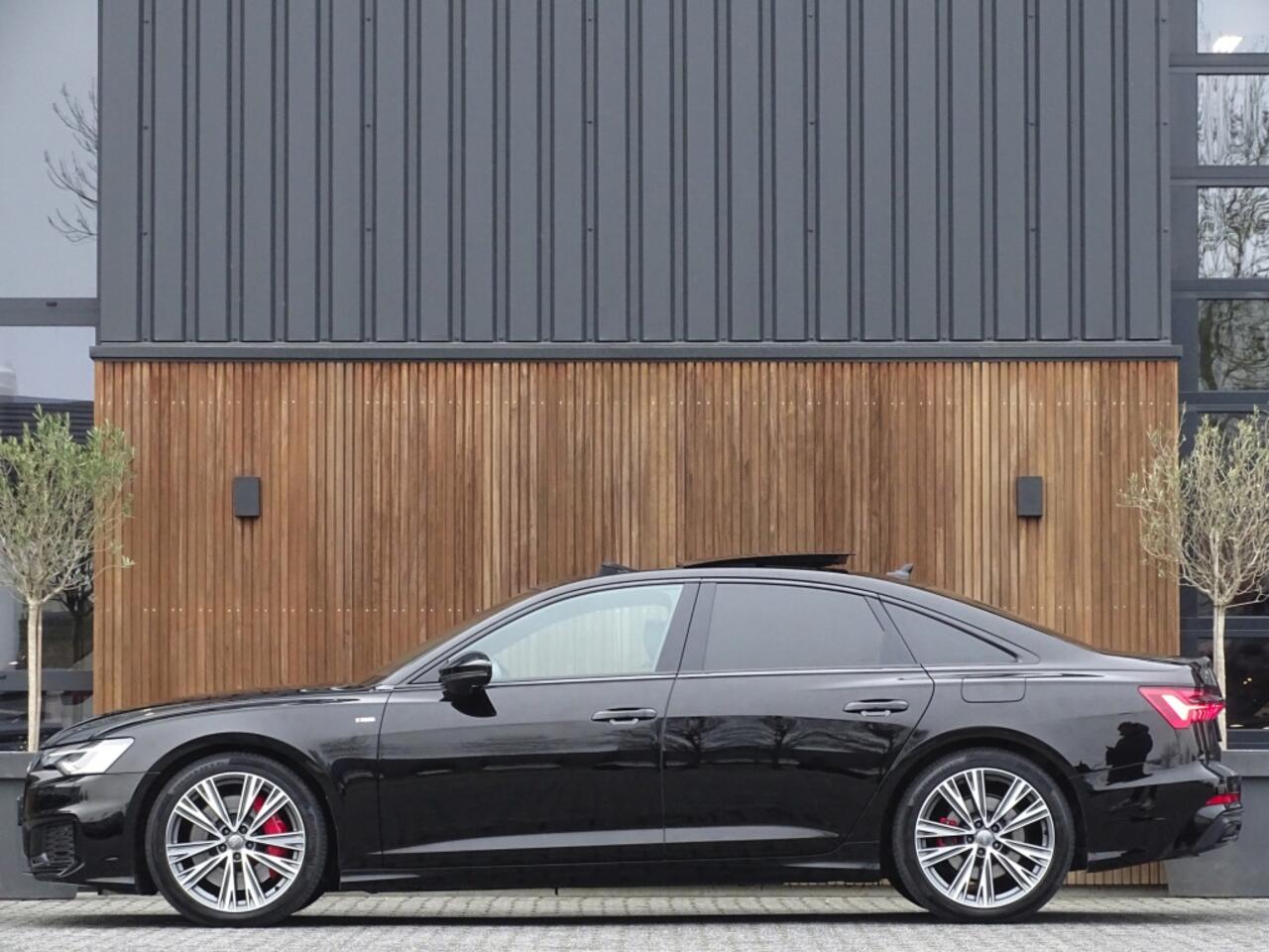 Audi A6 55 TFSIe 367PK Quattro / S-Edition / ACC / LED