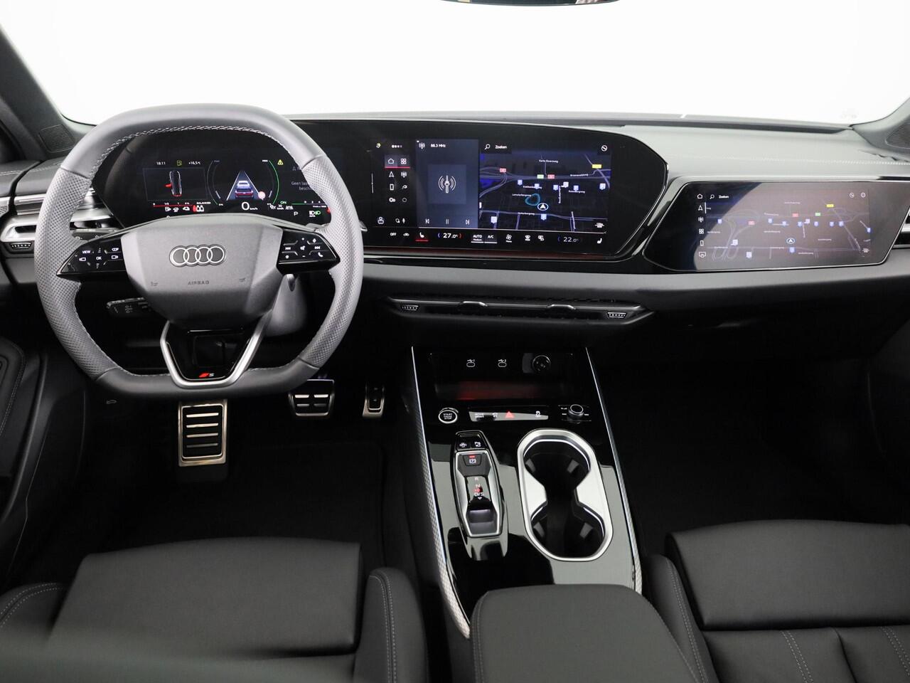 Audi A6 Avant S edition Competition e-hybrid 270 kW / 367 PK | Luchtvering | MMI experience pro | Tech plus | Panoramadak |