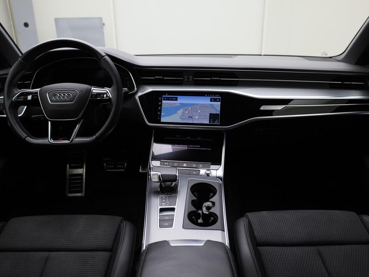 Audi A6 Avant 55 TFSIe 270kW/367PK quattro S Line · Panoramadak · Apple/Android Car Play · Leder/Alcantara