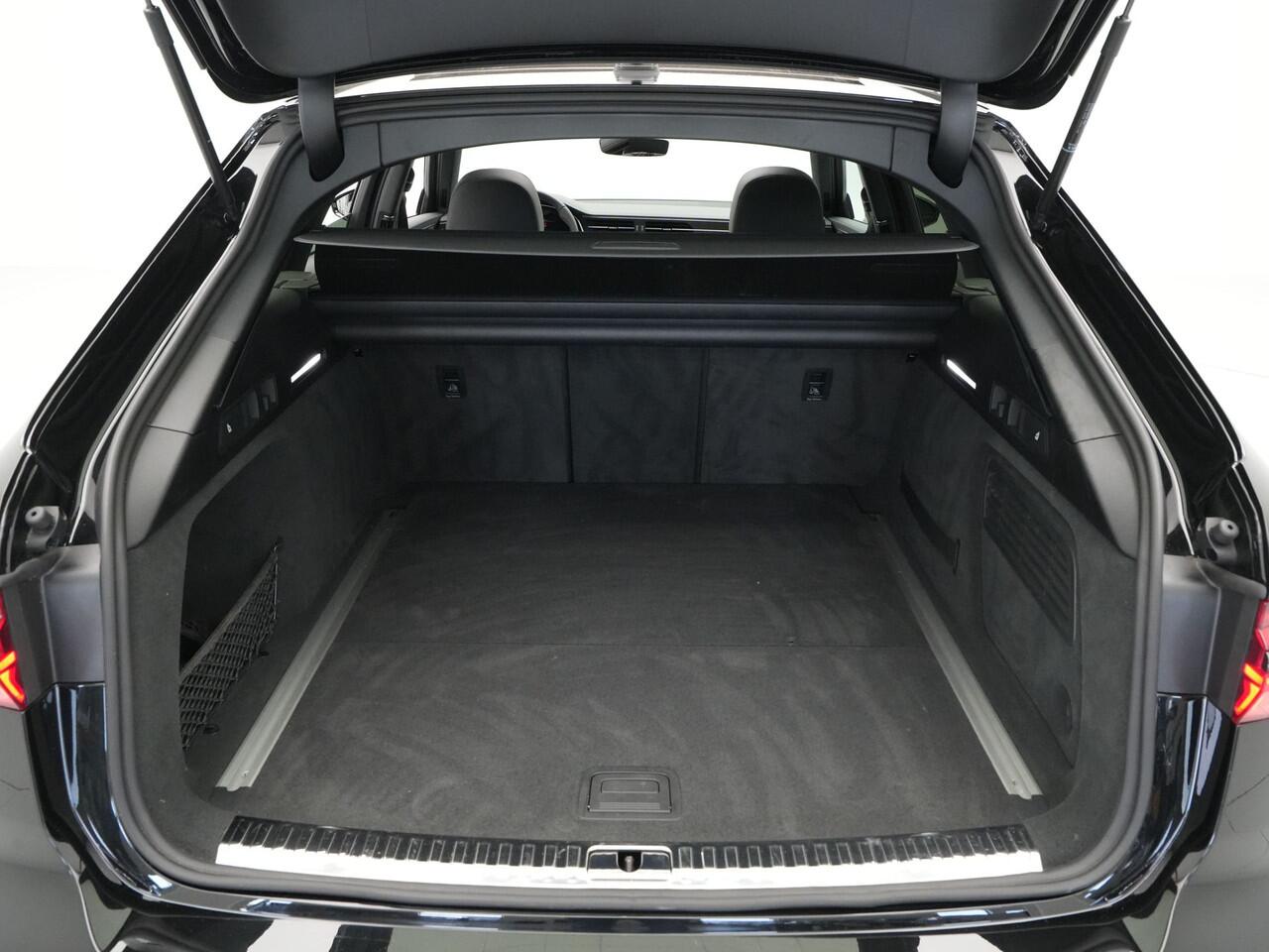 Audi A6 Avant 40 TFSI S 204 pk S edition Competition Panorama Navigatie Carplay Stoelmemory 27