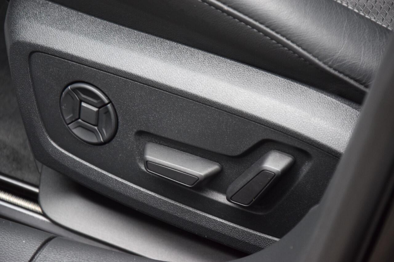 Audi A6 Avant 55 TFSI e 340PK quattro Competition PHEV Plug-in Hybride | Orgineel NL | BOVAG Garantie | Trekhaak | LED Matrix | 20'' Velgen | S-Line | Apple Carplay/Android Auto | Stoelverwarming |