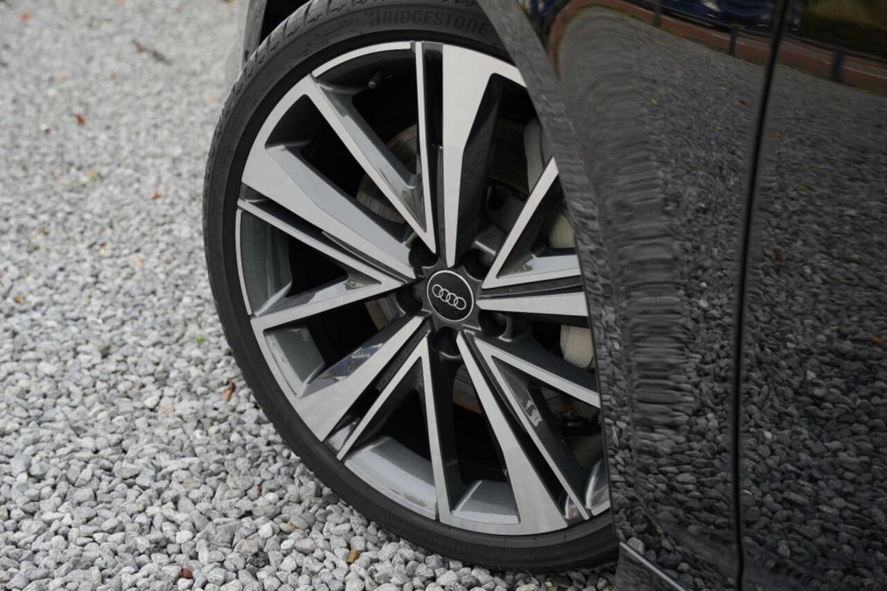 Audi A6 50 TFSI E Quattro 3x S-line Panoramadak B en O