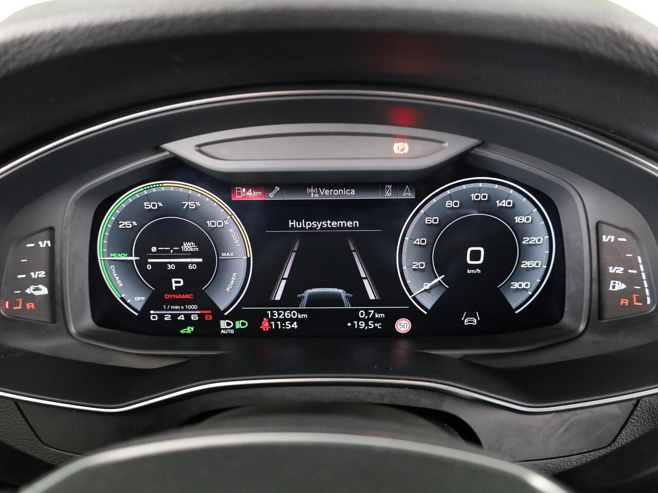 Audi A6 Avant 50 TFSI e quattro 299pk | Trekhaak wegklapbaar | Lederen bekleding | Electrisch verstelbare voorstoelen+geheugen bestuurdersstoel | Adaptieve cruise controle