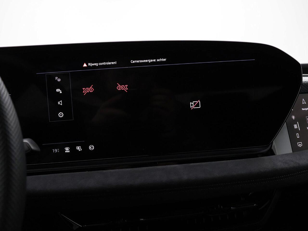 Audi A6 Sportback e-tron S edition 286 PK · Privacy glas · Opberg en bagagereuimtepakket · Sportstoel leder/dinamic zwart