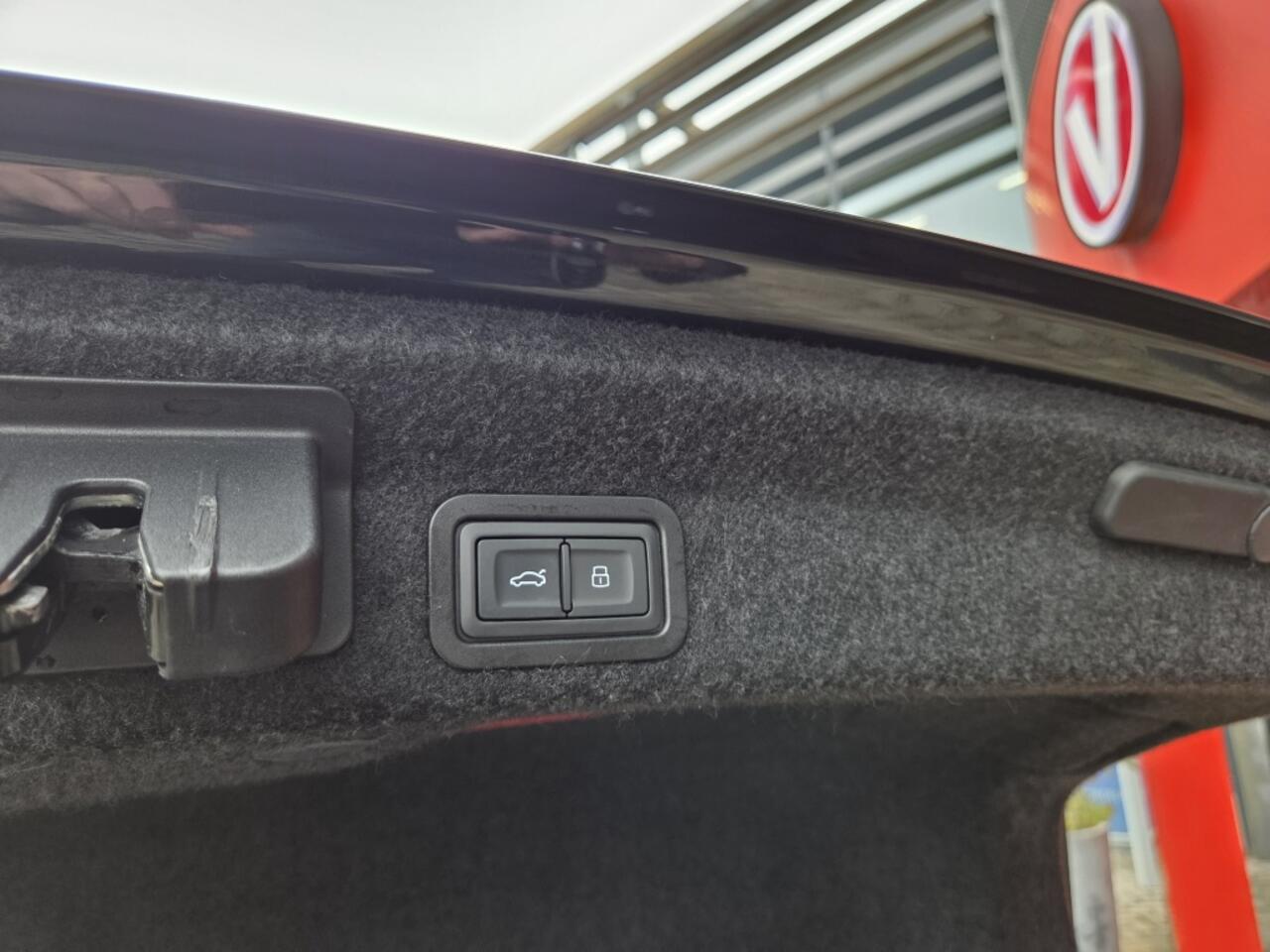 Audi A6 50 TFSI-e Quattro 299PK S-Line Business | Trekhaak |