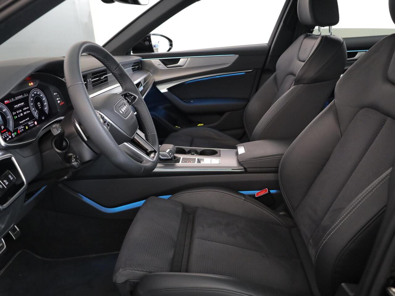 Audi A6 Avant 55 TFSI e quattro S edition 367pk | Panoramadak | Head up Display | Wegklapbare trekhaak | Adaptieve cruise controle | Parkeercamera