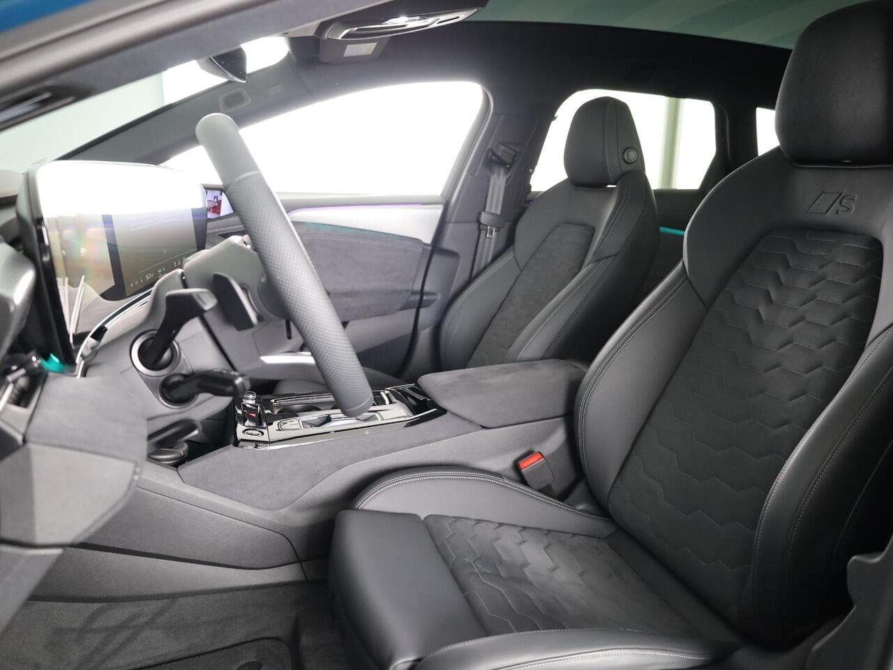 Audi A6 Avant e-tron S edition 100kWh 270 kW / 367 PK Avant Elek Panorama-glasdak, Bang&Olufsen soundsysteem, winterpakket, privacy glass