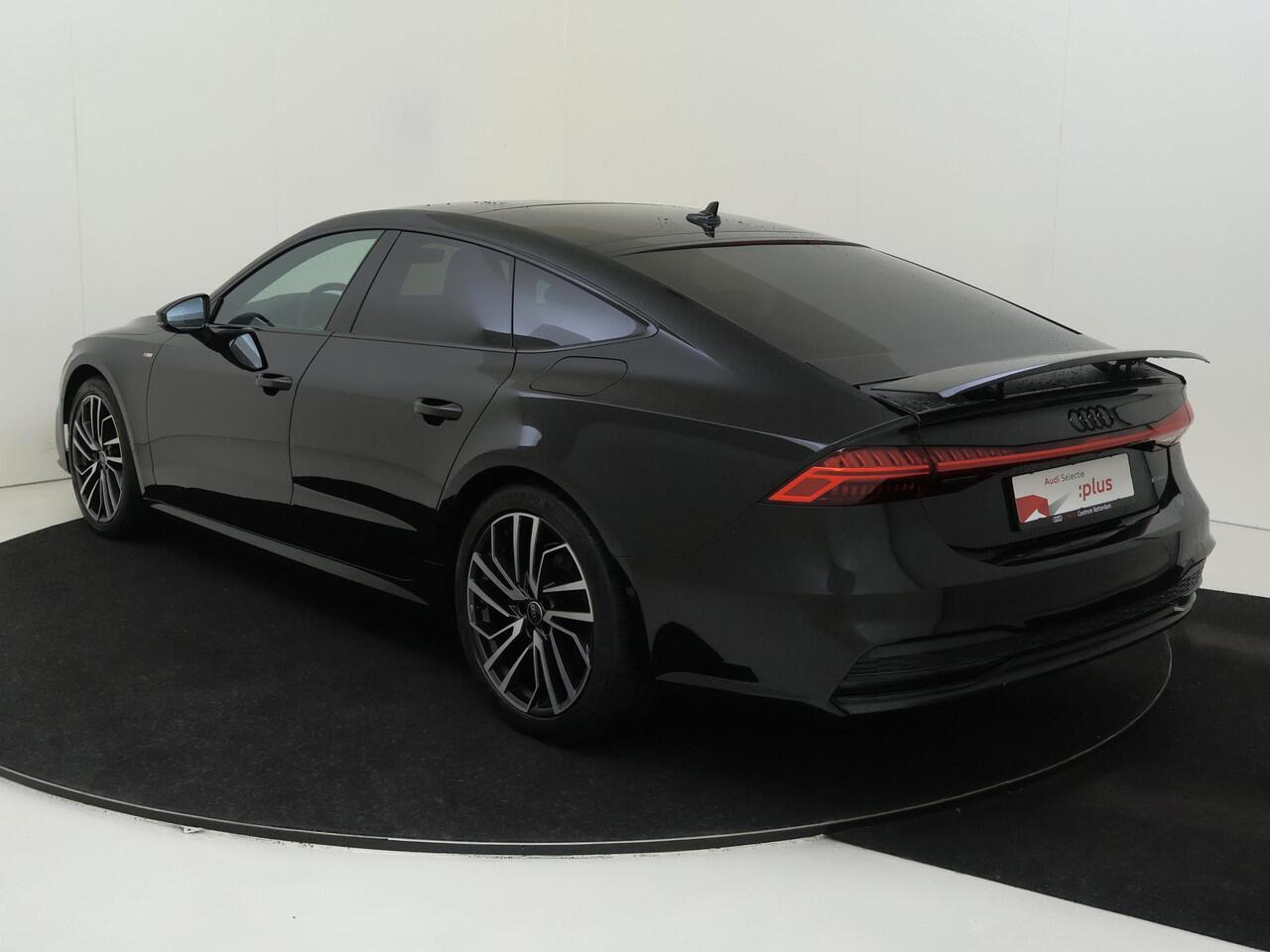 Audi A7 Sportback 55 TFSI e quattro Pro Line S Competition | Panoramadak | Trekhaak | Bang & Olufsen Premium 3D | RS sportstoelen | 360 camera | Servo sluiting portieren | Head-up display |