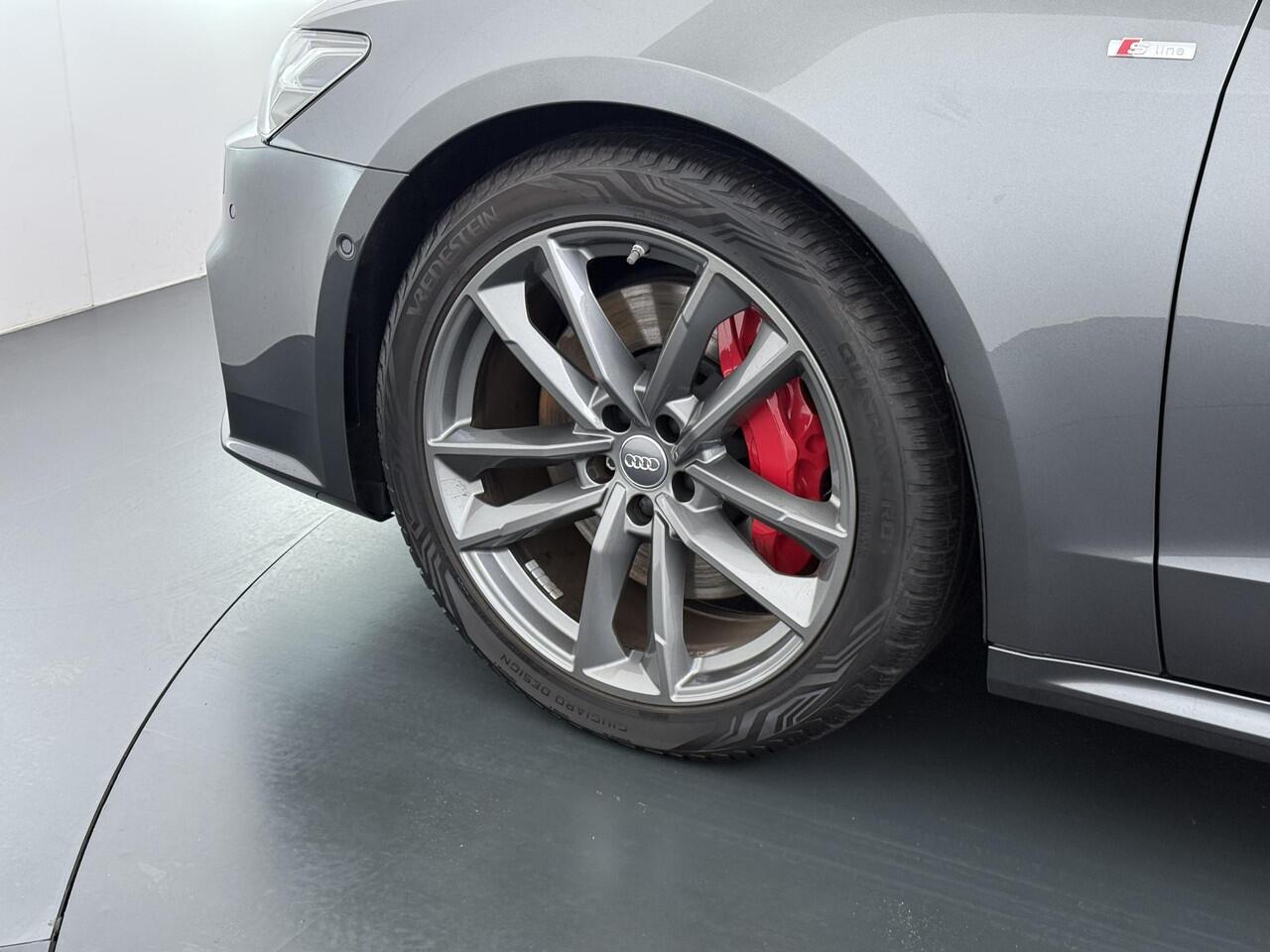 Audi A7 Sportback 55 TFSI e quattro Competition S-Line | Panorama dak | B & O | Dealer onderhouden