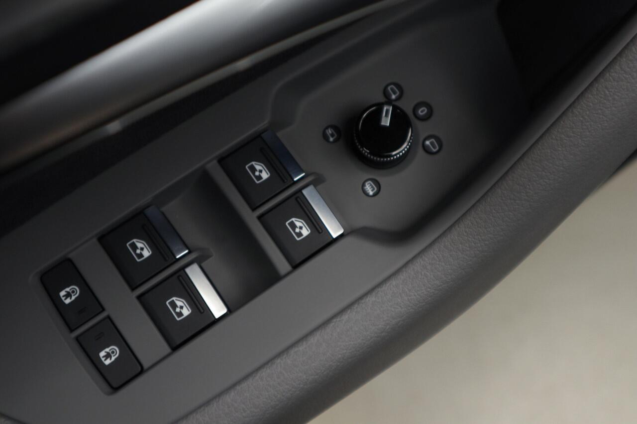 Audi A7 Sportback 55 TFSI quattro S-Line Competition HUD B&O Leer Navi Virtual ACC Elektr. achterklep Camera Stoelverwarming LM velgen BTW auto