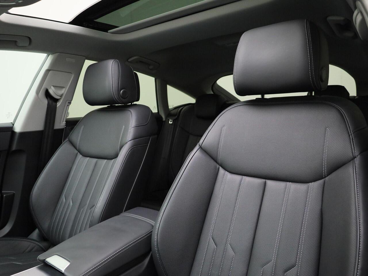 Audi A7 Sportback 55 TFSIe 270kW/367PK quattro S Line · Panoramadak · 360° Camera + Parkeersensoren · Leder · Trekhaak· Garantie t/m 10-01-2028 of 80.000km