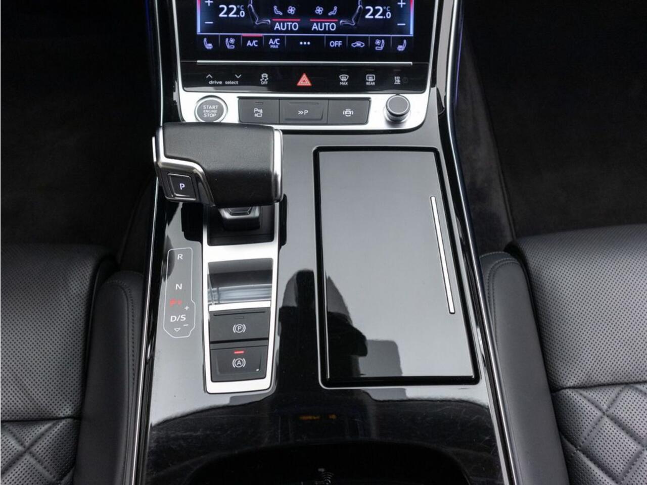 Audi A8 50 TDI Quattro Lang 286 PK ACC Glazen Schuifdak BEO Sound Head-Up Stoelkoeling en massage 21 Inch