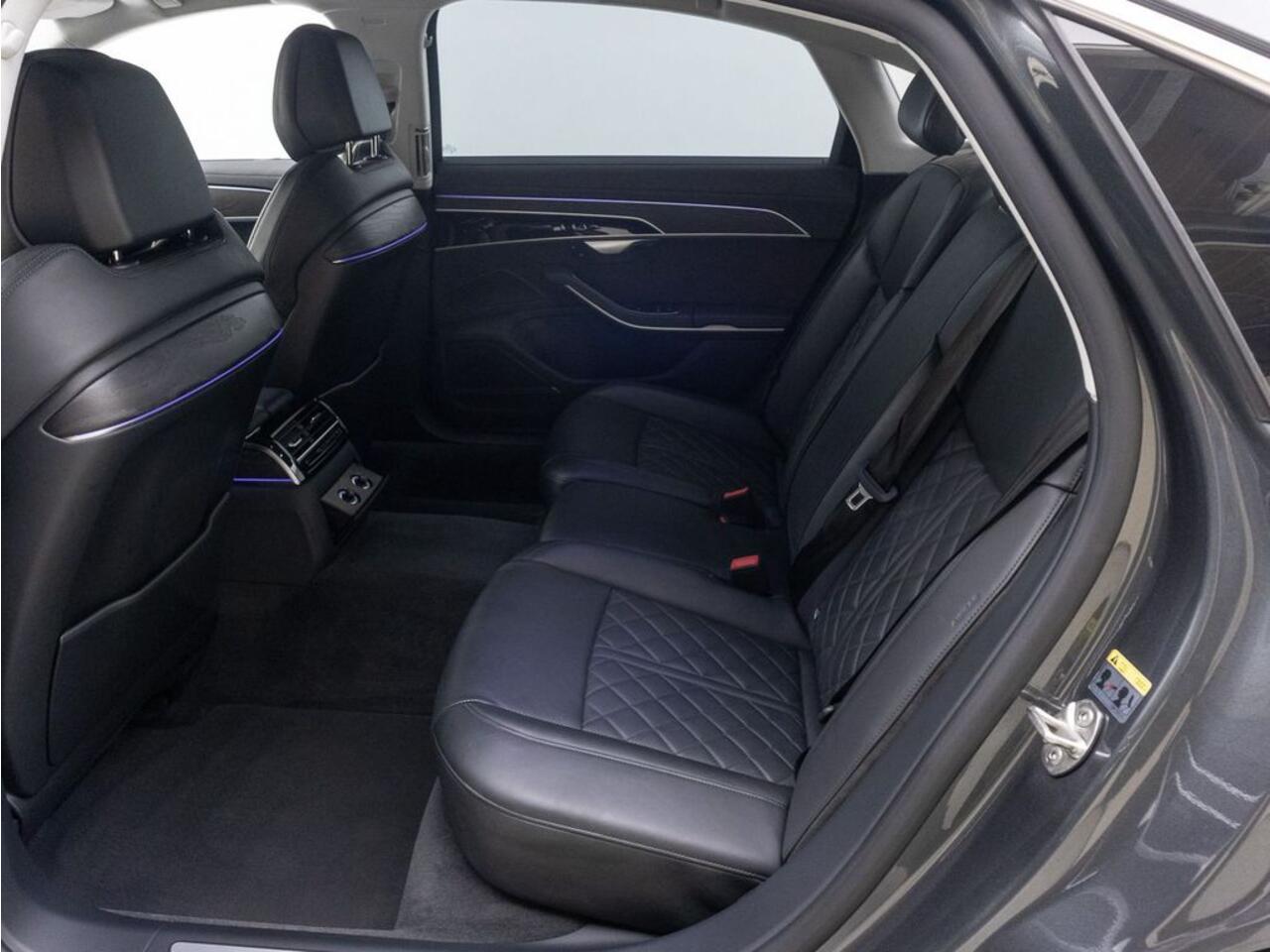 Audi A8 50 TDI Quattro Lang 286 PK ACC Glazen Schuifdak BEO Sound Head-Up Stoelkoeling en massage 21 Inch