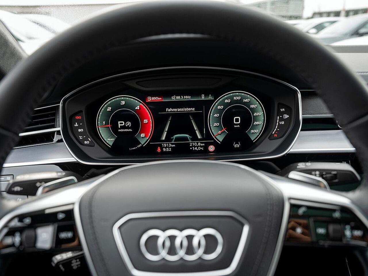 Audi A8 50 TDI Quattro 286 PK ACC Nachtzicht Stoelkoeling en massage Bang en Olufsen Glazen Schuifdak