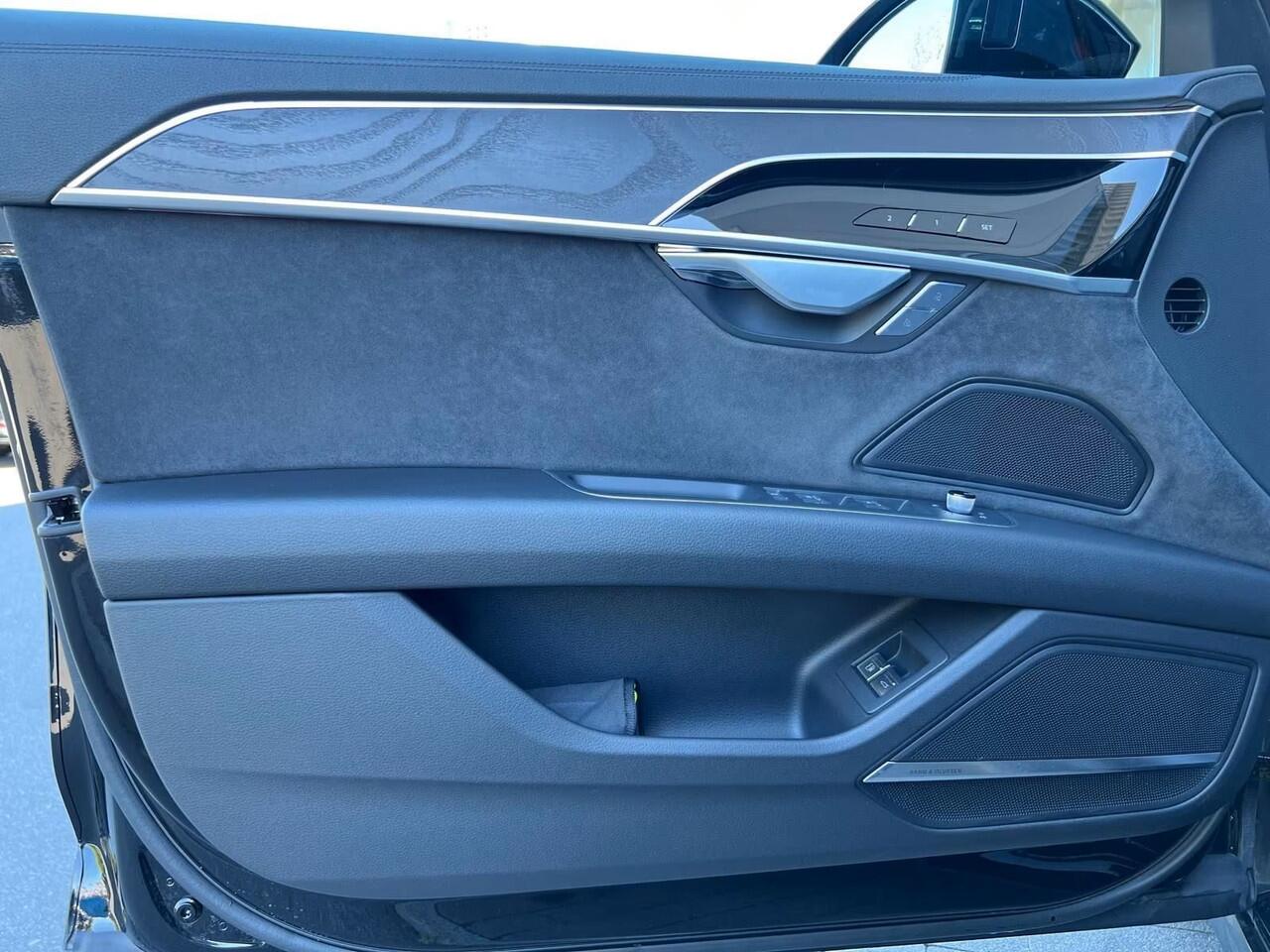 Audi A8 60 TFSI e quattro Lang 463 PK ACC Bang en Olufsen Dynamic All-wheel Steering Head-Up Massage Stoelkoeling