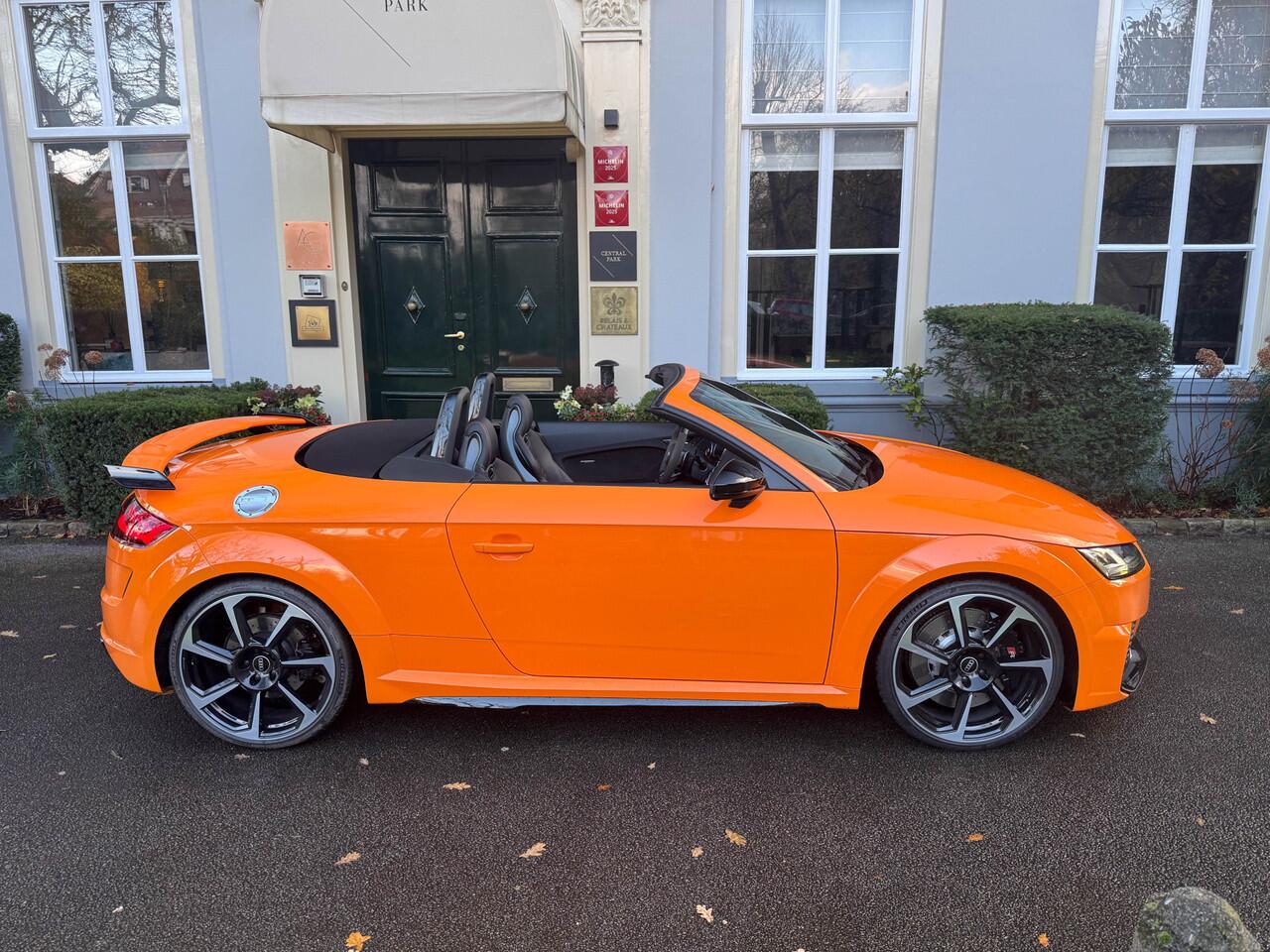 Audi CABRIOLET TTRS Roadster Quattro, Audi Exclusive