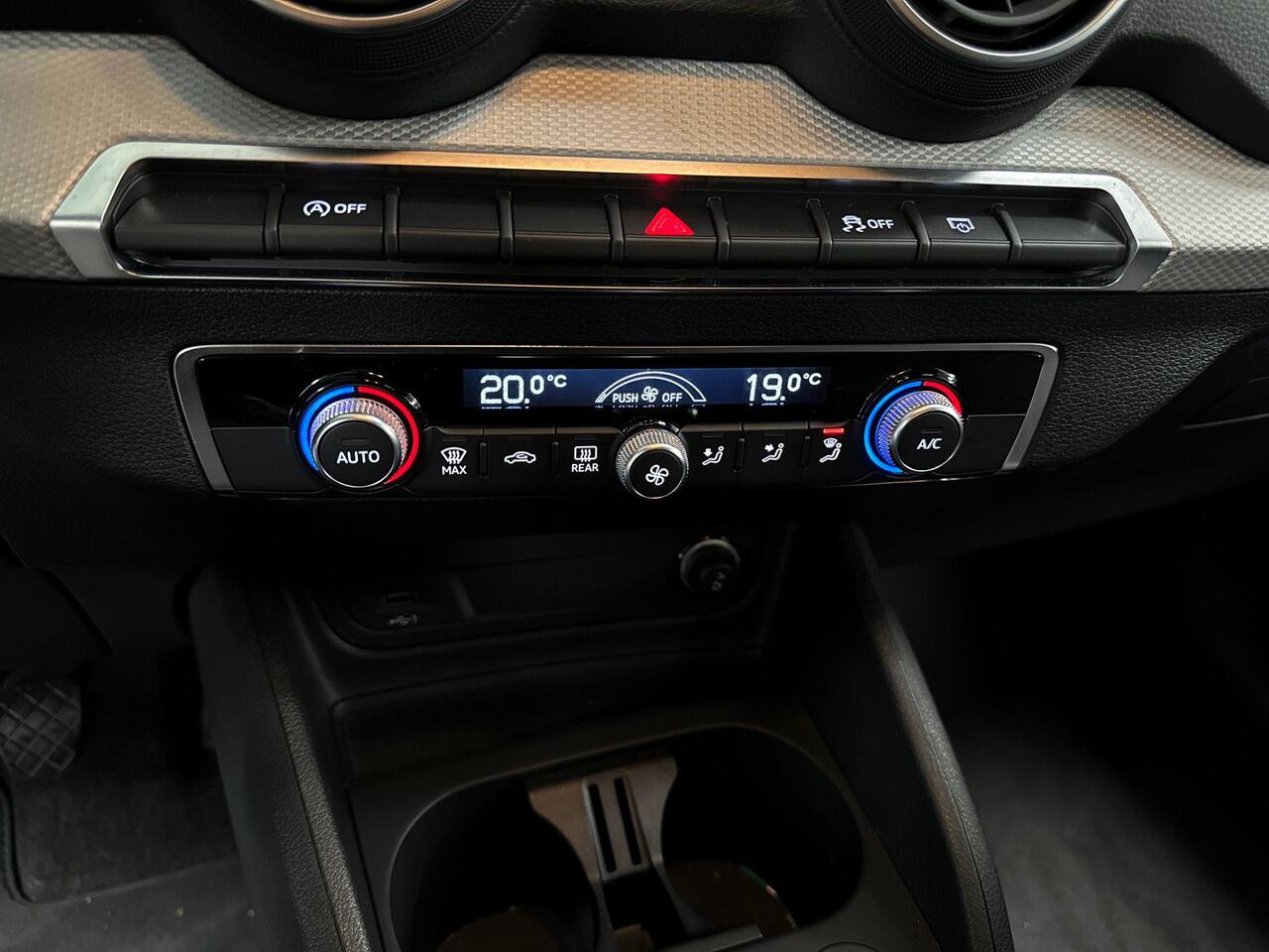 Audi Q2 30 115pk TFSI Pro Line Cruise control | Parkeersensoren achter | Draadloos telefoonlader