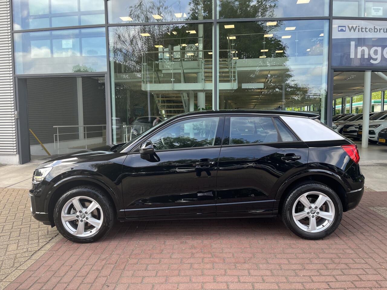Audi Q2 30 TFSI epic / Led verlichting / Navigatie / Climate control / 17 Inch