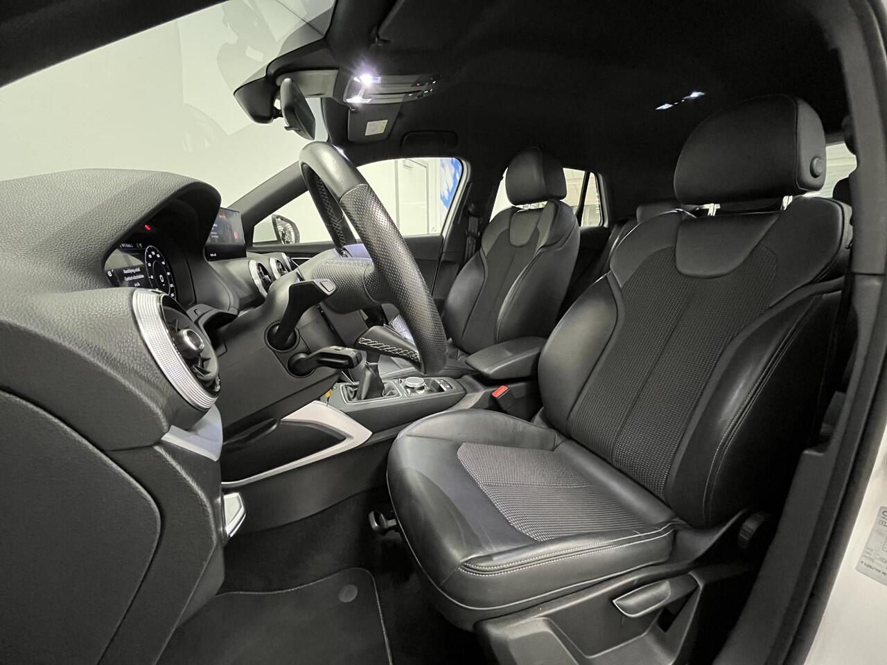 Audi Q2 30 TFSI S-Line | ORG.NL | VIRTUAL | CARPLAY |