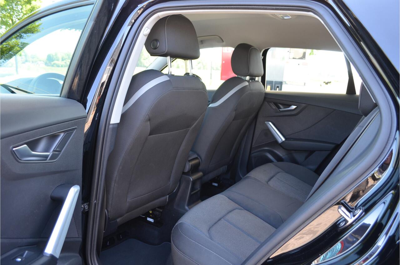 Audi Q2 30 TFSI epic LED koplampen | Carplay | NL auto | Climate