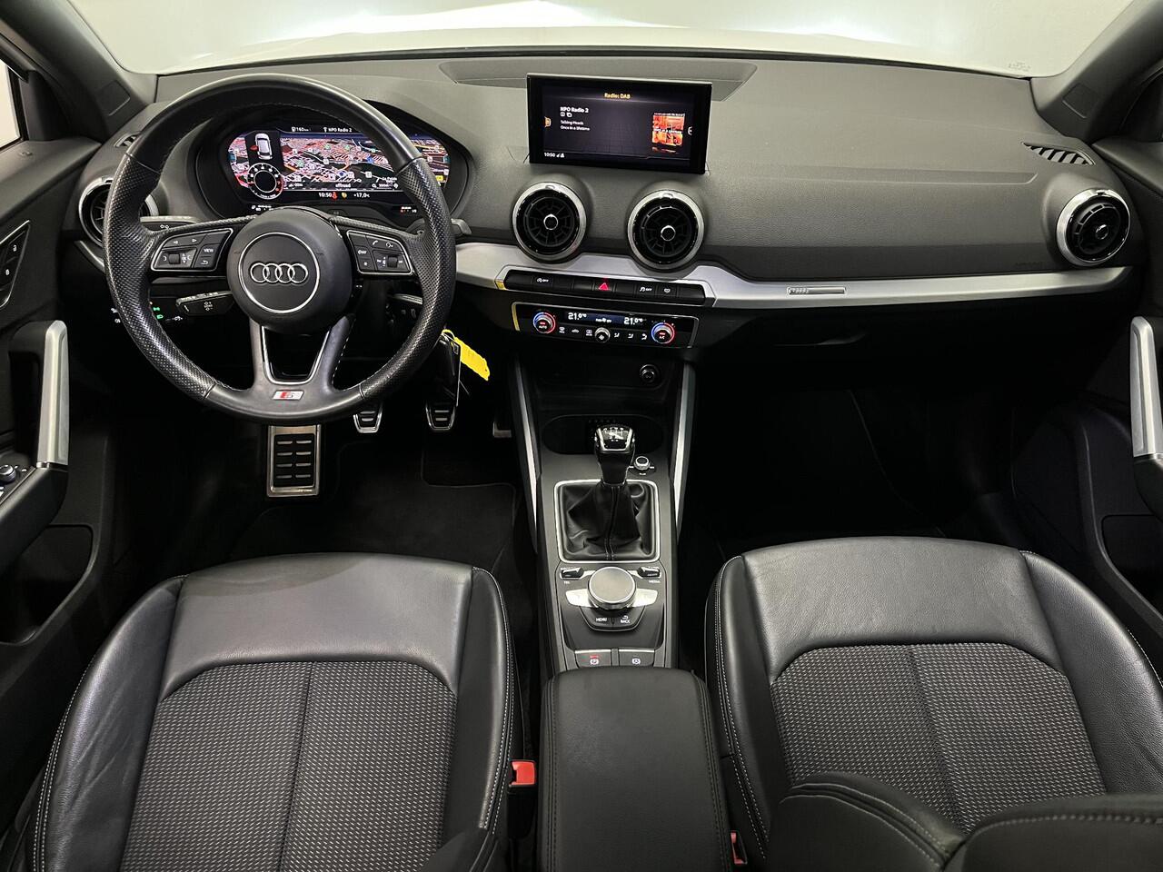 Audi Q2 30 TFSI S-Line | VIRTUAL | CARPLAY | ORG.NL |