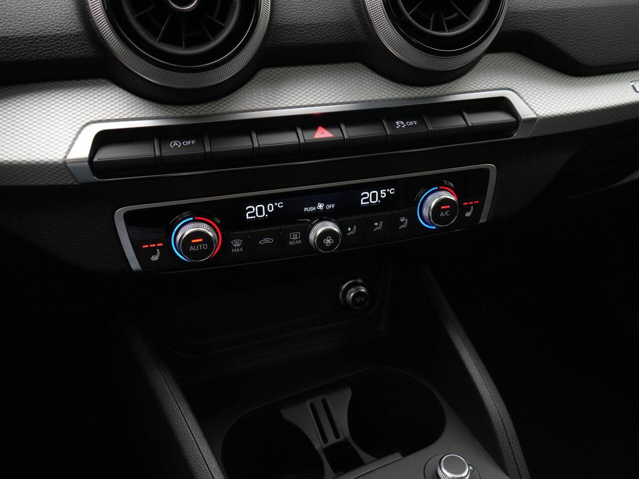 Audi Q2 35 TFSI 150 pk S-tronic Advanced edition | Panoramadak | Adaptive Cruise | Parkeersensoren achter | Stoelverwarming | 17 inch