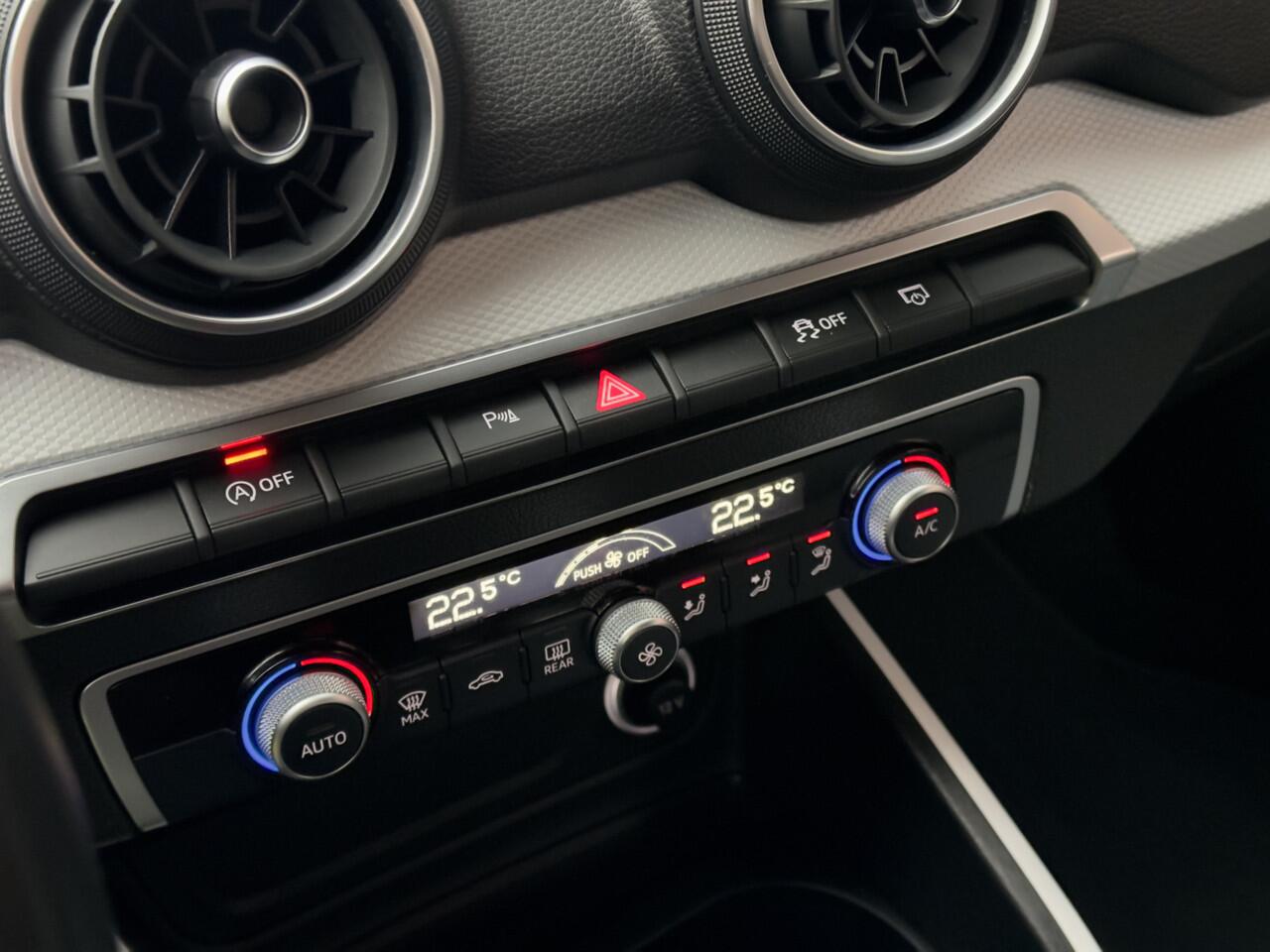 Audi Q2 35 TFSI AUT7 PRO-LINE. NAVI AIRCO LED LMV PDC