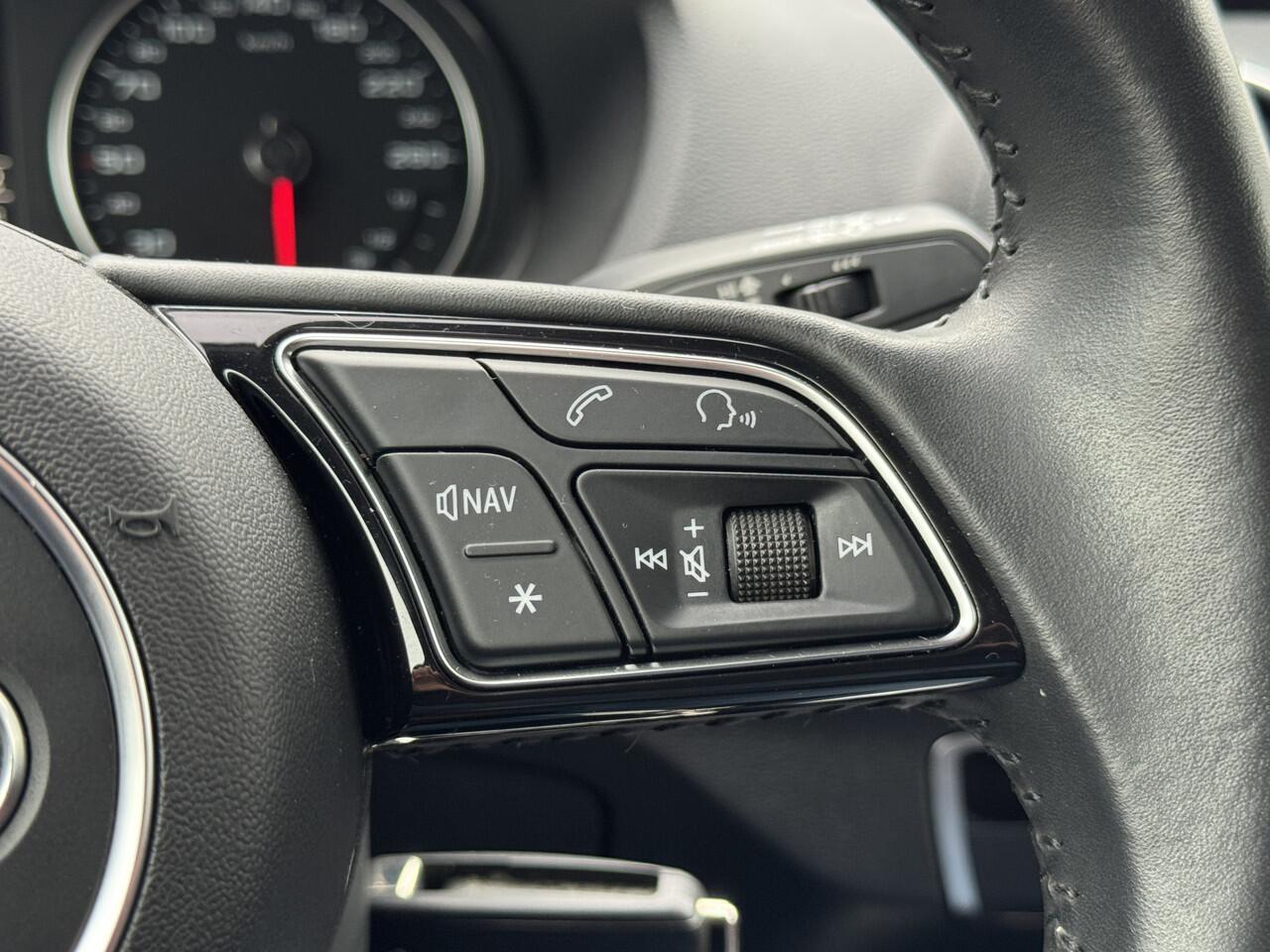 Audi Q2 30 TFSI epic Navigatie/Climate control/Cruise/LM-Velgen/Audio