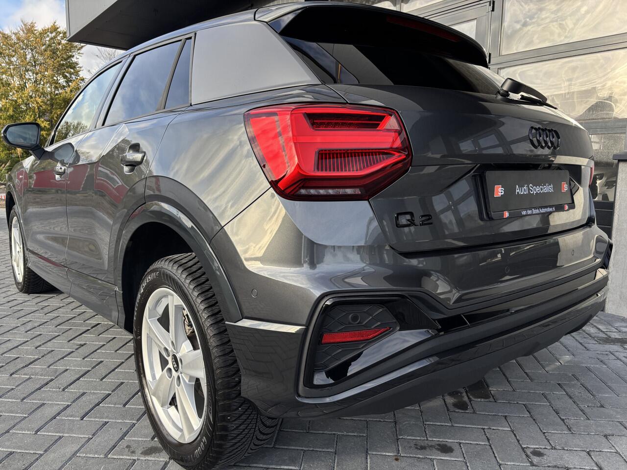 Audi Q2 35 TFSI S-line Black Edition