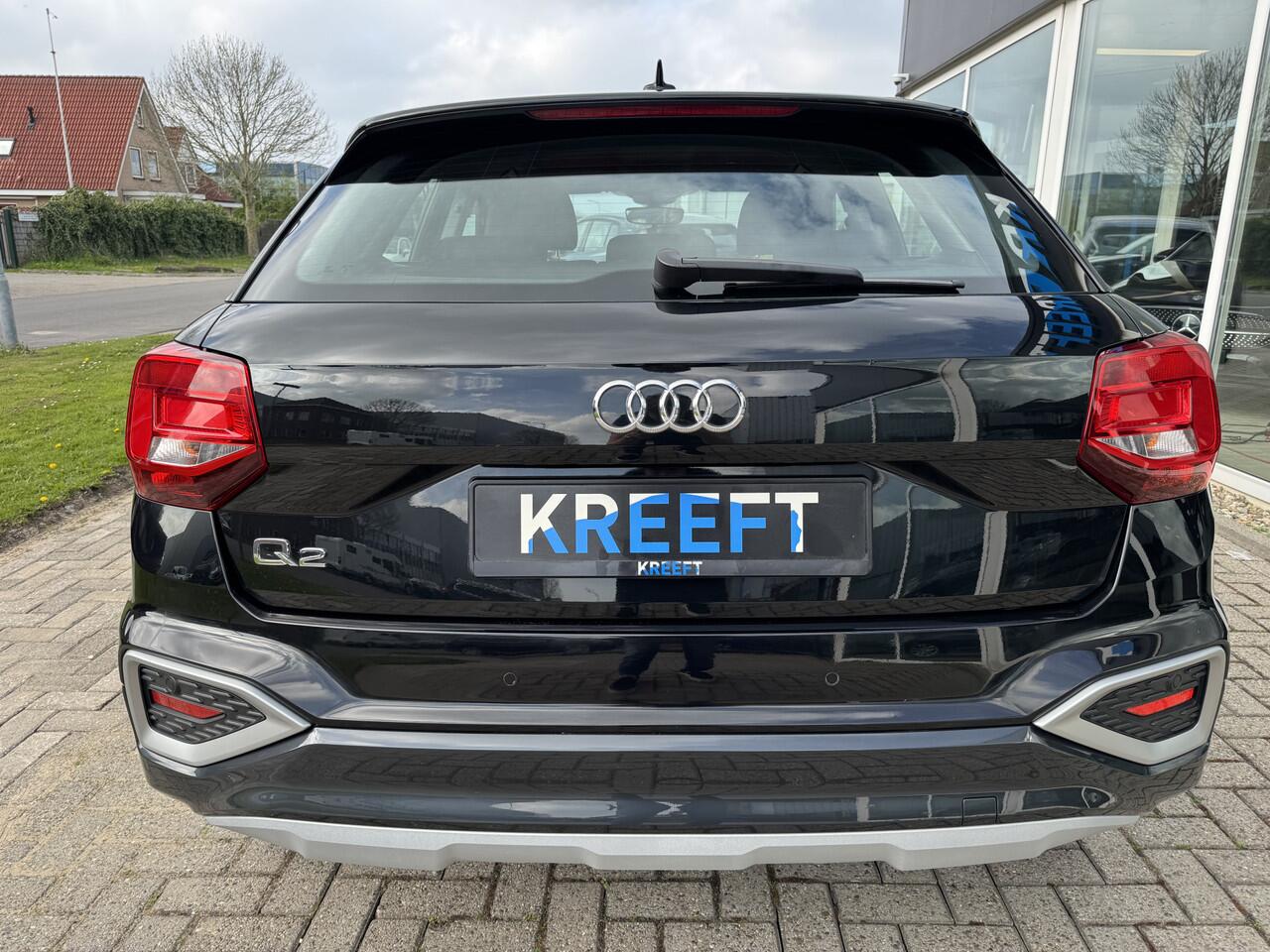 Audi Q2 35 TFSI S Edition Zwart metallic | Fabrieksgarantie