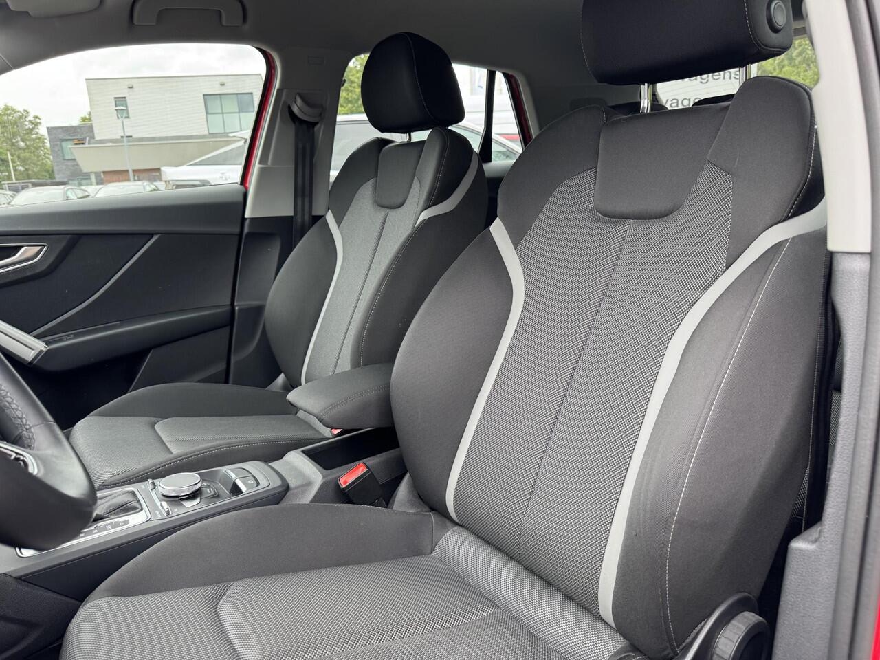 Audi Q2 35 TFSI S Edition 150pk Automaat | Afneembare Trekhaak | Stoelverwarming | Navigatie | Climate control