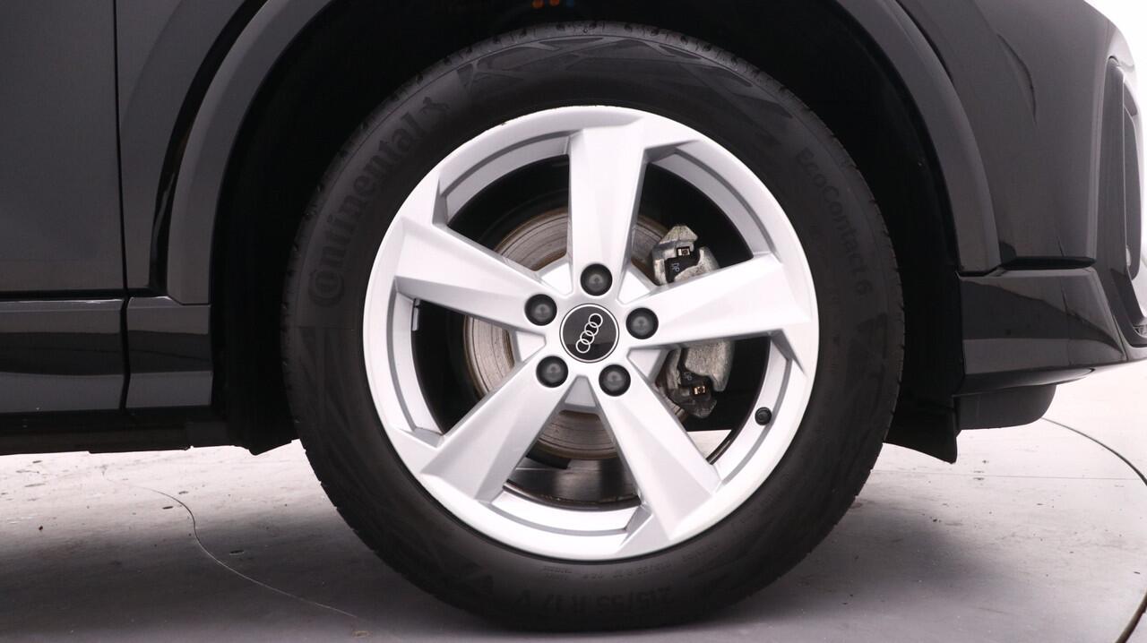 Audi Q2 35 TFSI S-Line Edition | Stoelverwarming | Carplay | Adaptive cruise |