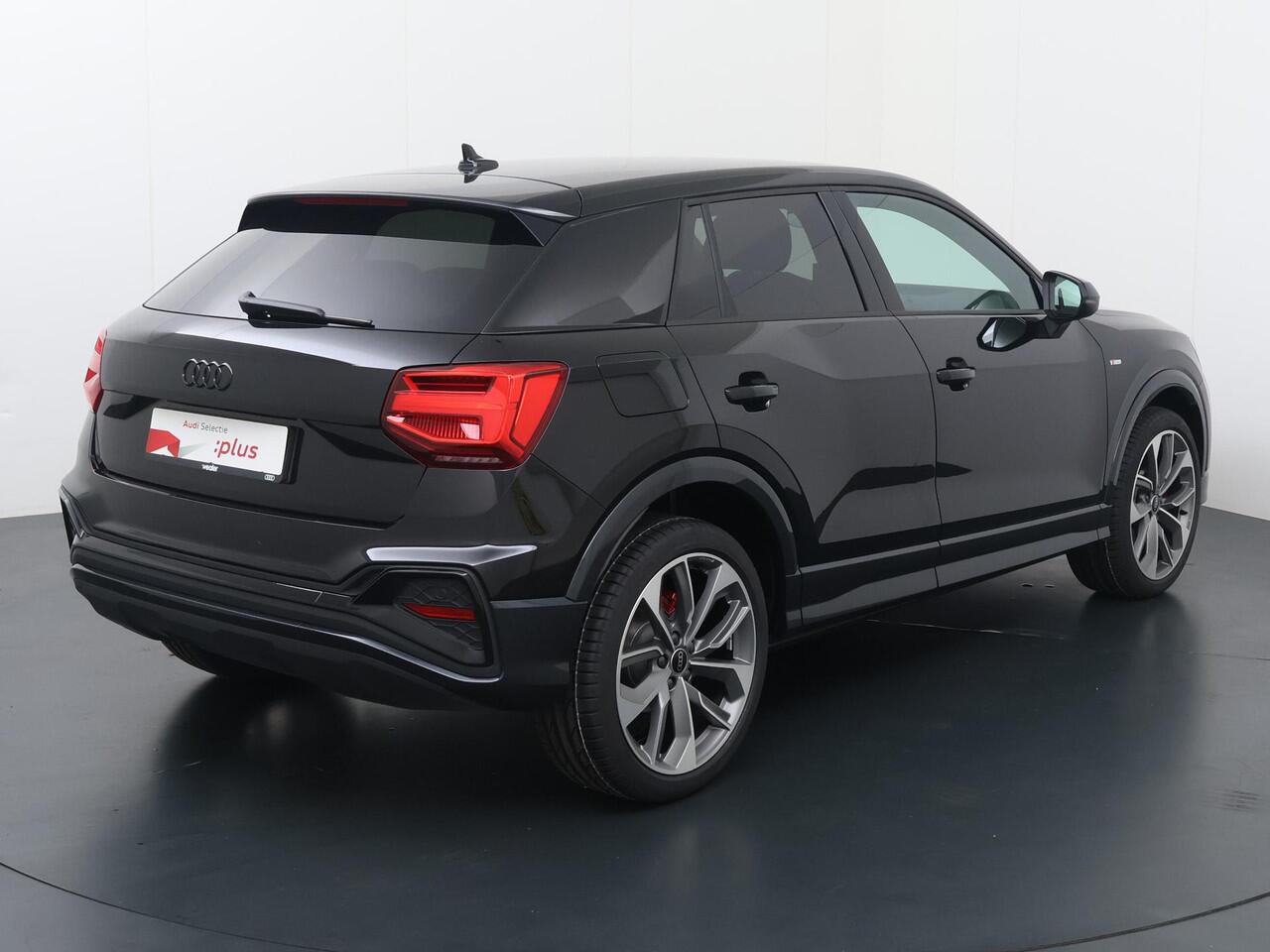 Audi Q2 35 TFSI S Edition | 150 PK | Automaat | Trekhaak | Matrix LED koplampen | S Line |