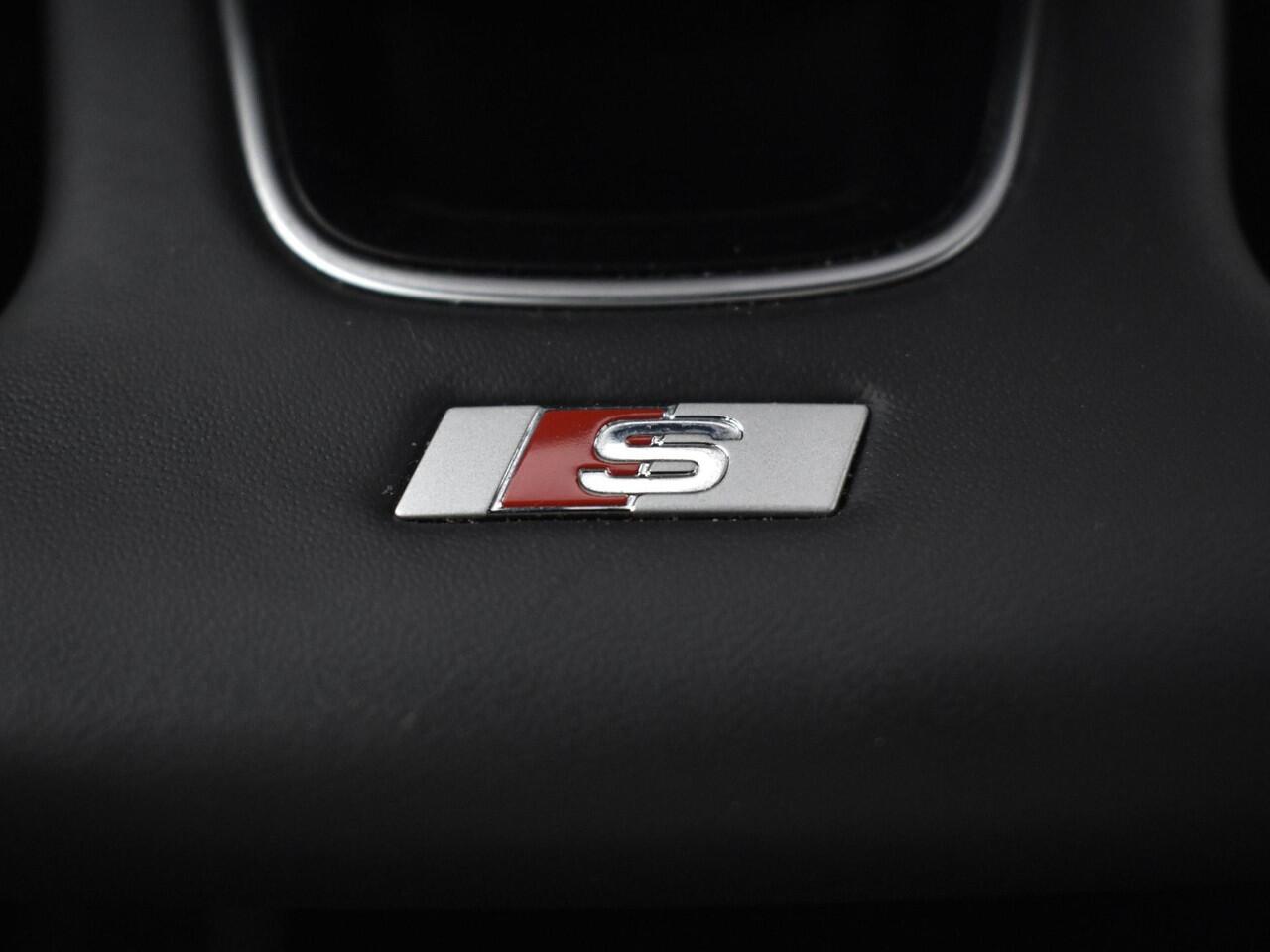 Audi Q2 35 Tfsi 150pk S-tronic S Edition · Apple/Android Car Play · Navi · Cruise Control · Stoelverwarming · P-Sensoren · 17'' Inch · Garantie t/m 13-03-2028 of 100.000km