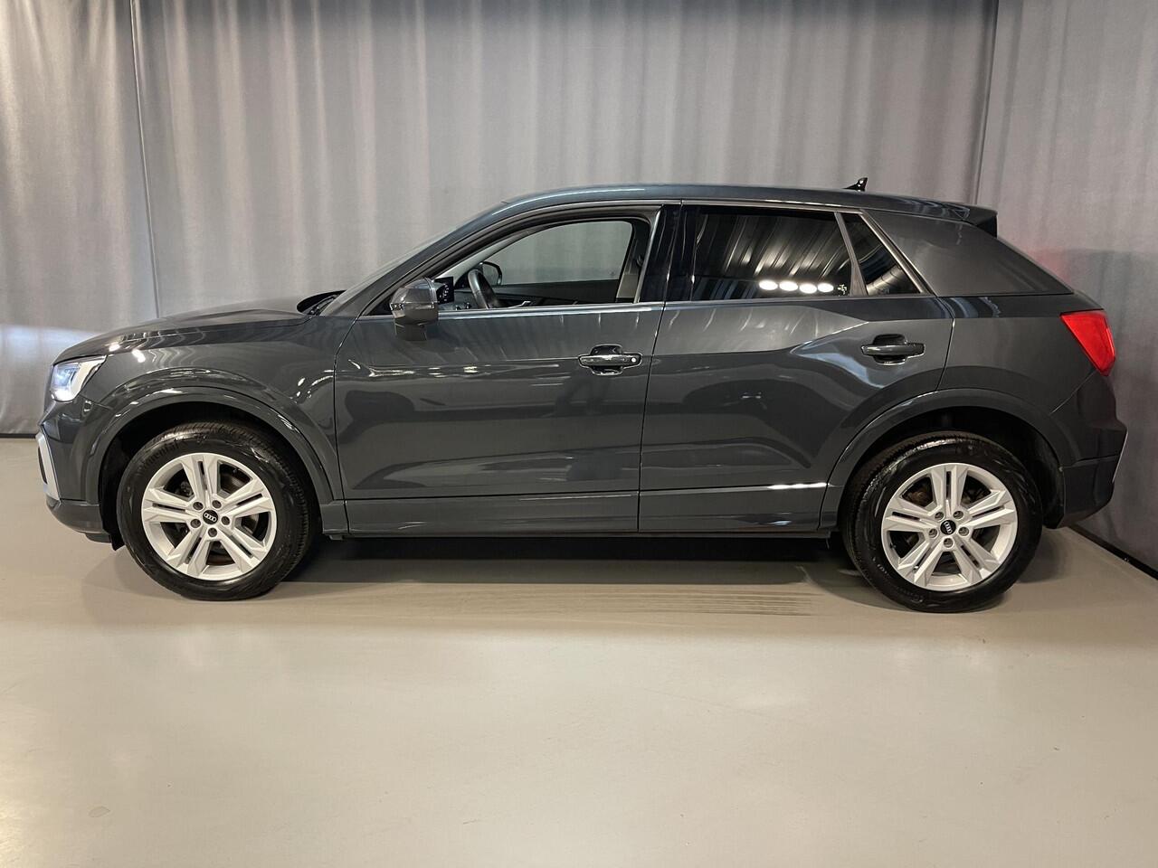 Audi Q2 35 TFSI Advanced Edition 17"/Camera/Adaptieve cruise/PDC v+a/Stoelverwarming/Apple Carplay & Android Auto